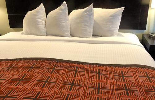 Marina District Hotel | Seaside Inn