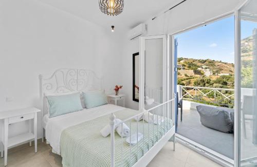 Steniai Apartment | Seaside & Modern Flats by Explore Andros