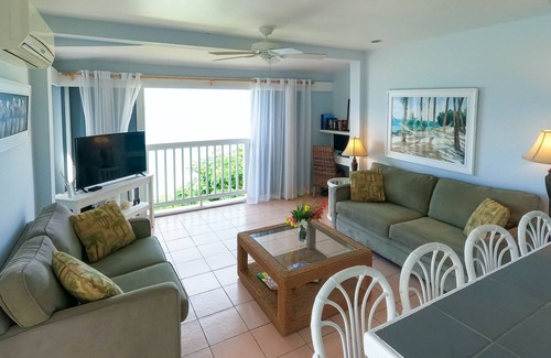 East End Villa | Seaside Oasis