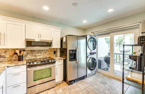Biltmore Beach Condo | Seaside Panama City Beach Condo w/Outdoor Pool!