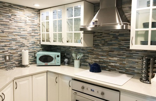 Clearwater Condo | Seaside Paradise at Clearwater - Resort Style near famous Clearwater Beach