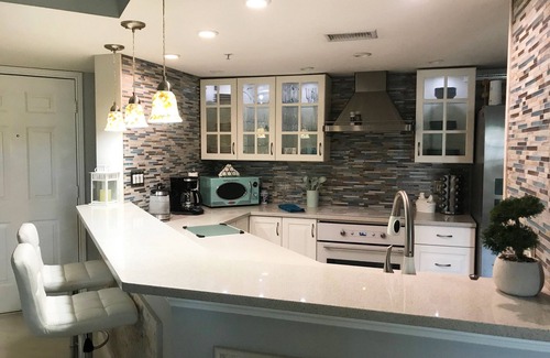 Clearwater Condo | Seaside Paradise at Clearwater - Resort Style near famous Clearwater Beach