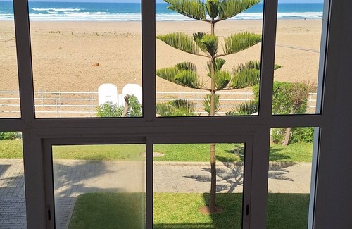 Asilah Beach Apartment | Seaside Poolside Cozy Apartment