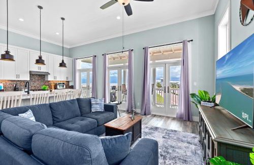 The Shores House | Seaside Rendezvous - Private home across from community park home