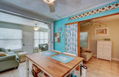 Indian Rocks Beach Apartment | Seaside Retreat Cottages #1