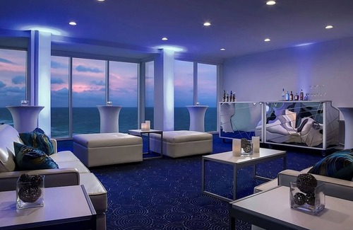 East Fort Lauderdale Hotel | Seaside Sanctuary with Outdoor Swimming Pool, Pets Allowed!