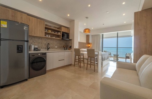 Marbella Apartment | Seaside Serenity and Style
