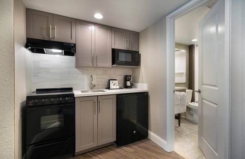 Myrtle Beach House | Seaside Serenity : 5th Floor Two Bedroom Suite