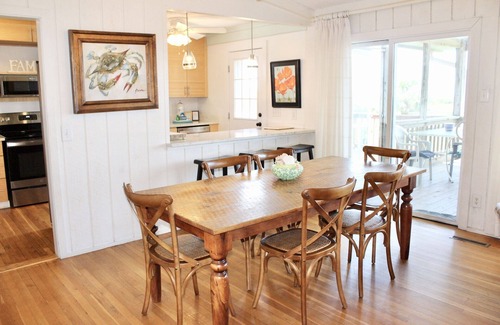Isle of Palms House | Seaside Serenity Oceanfront Classic Beach Home! Screened Porch & Spacious Layout
