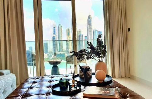Dubai Marina Apartment | Seaside Serenity Perfect Beachfront Holiday Haven