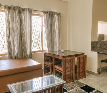 Kozhikode Apartment | Seaside Solace