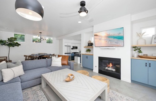 Leucadia House | Seaside Splendor: Spacious Coastal Home with Pool