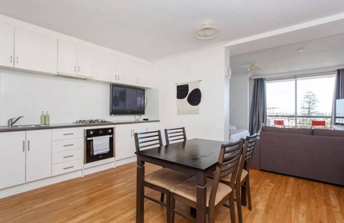 North Fremantle Apartment | Seaside Studio Apartment - North Fremantle