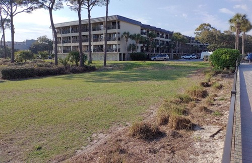 Hilton Head Island Villa | Seaside Villa -Newly renovate, Oceanview 1 Bdr, top fl. /Off Season Specials