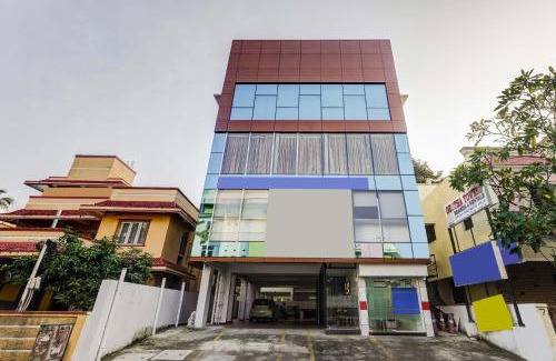 Mylapore Tiruvallikk Apartment | Season 4 Residences - 1BHK furnished apartments (near Apollo Proton, Tidal park)