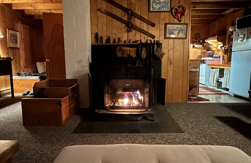 Sunday River Area Ski Chalet | SEASONAL OR SHARED SEASONAL 2026: MOUNTAIN CHALET : SKI-IN SKI-OUT