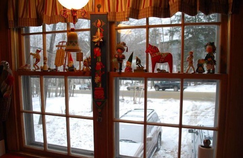 Sunday River Area Ski Chalet | SEASONAL OR SHARED SEASONAL 2026: MOUNTAIN CHALET : SKI-IN SKI-OUT