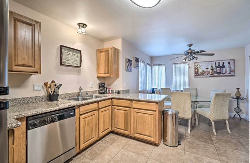 Las Vegas Condo | Seasonal Pool & Spa: Las Vegas Pad, 11 Mi to Strip