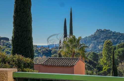 Rayol-Canadel-sur-Mer Apartment | Seasonal rental sea view 4 people residence with swimming pool in Pramousquier