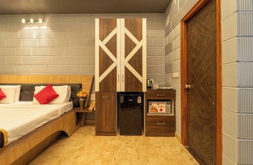HBR Layout Apartment | Seasons Suites HBR