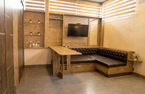JP Nagar Hotel | Seasons Suites JP Nagar