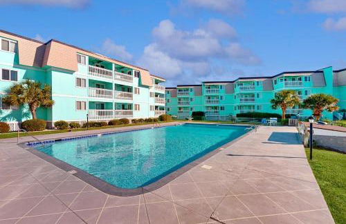 Morehead City Apartment | Seaspray 253