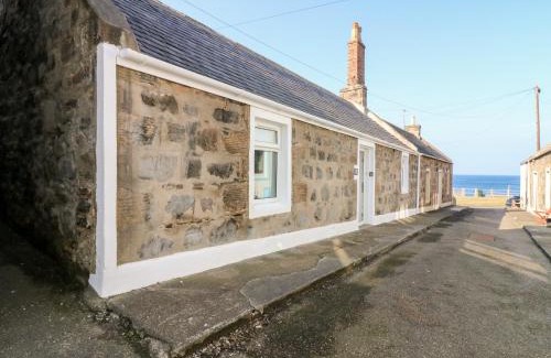 Buckie House | Seaspray Cottage