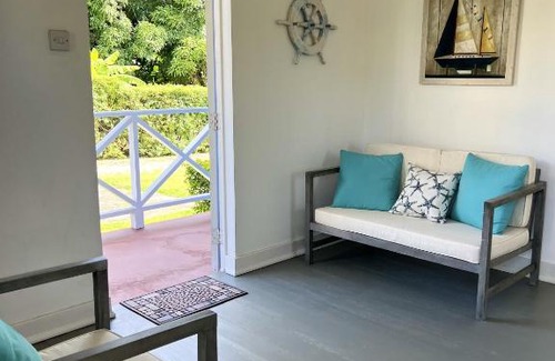 Prospect House | Seaspray, St James