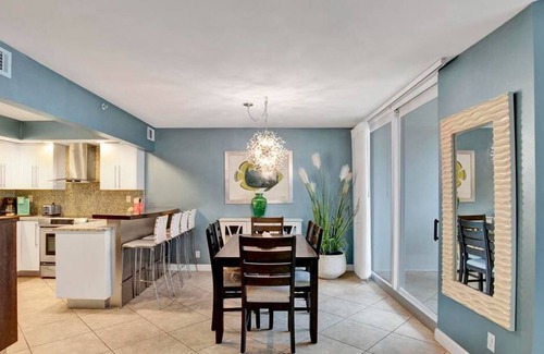 Ono Island Condo | SeaSpray West 203 | 2 BR Gulf-Front Luxury Condo | Boat Dock Access