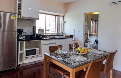 Ban Chang Apartment | Seastar service apartment, house & hotel with view of golf course