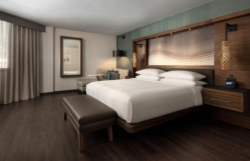SeaTac Hotel | Seattle Airport Marriott