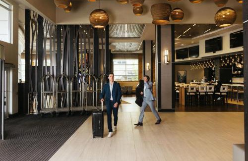 West Bellevue Hotel | Seattle Marriott Bellevue