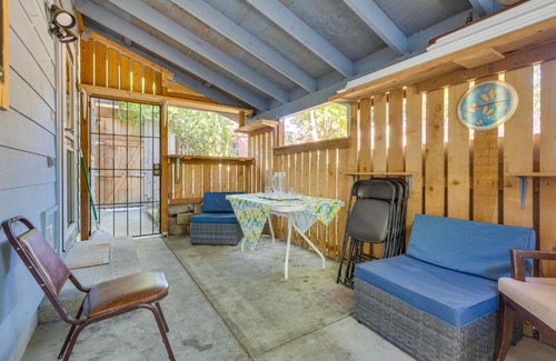 Pinehurst Apartment | Seattle Retreat Patio, Outdoor Dining and Fireplace