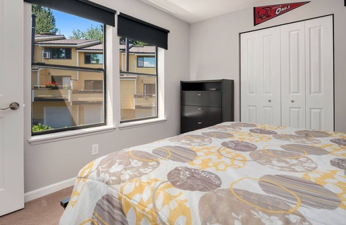 Mann Apartment | Seattle Vacation Home: Thomas Lodge "Philly" - Bright 1 Bed/1 Bath