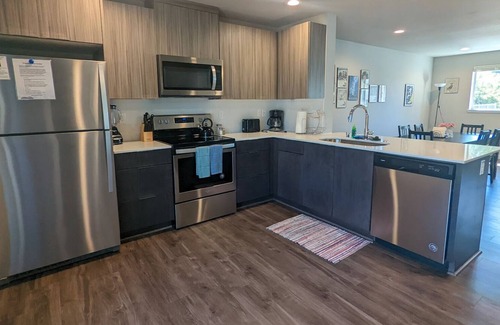 Seattle Metro Area House | Seattle Vacation Home: Willow House 4 bedroom
