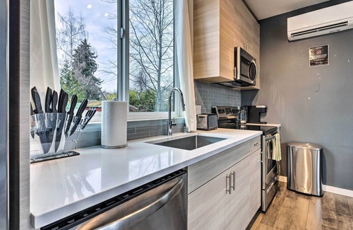 Mann House | Seattle Vacation Rental ~ 2 Mi to Downtown