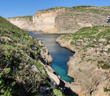 Xlendi Apartment | Seaview 2-bedroom Apartment in Xlendi