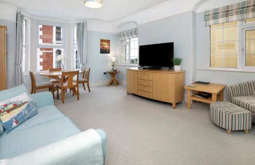 Teignmouth Apartment | Seaview at No. 26 Northumberland Place