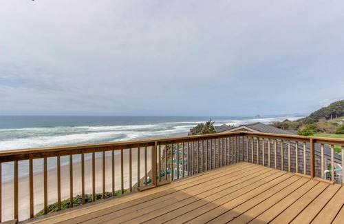Cloverdale House | SeaView at Winema Beach