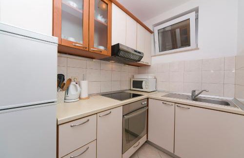 Brela House | Seaview Center House Brela