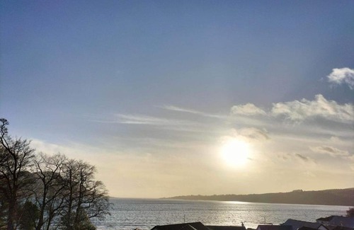 Isle of Arran House | Seaview cosy 2 bed home in Lamlash - 'Mid Drive'