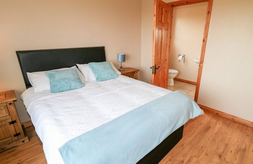 Rinboy Cottage | Seaview