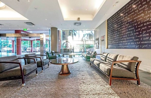 Darwin City Centre Apartment | Seaview Resort Stay King Studio with Tropical Pool