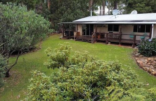 Adventure Bay House | Seaview Retreat Getaway