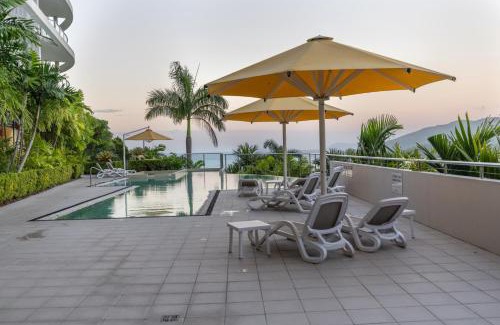Airlie Beach Apartment | Seaview Serenity Whitsundays