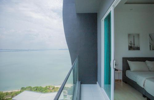 Kampung Sungai Nibong Apartment | Seaview SuperCondo, near Queensbay