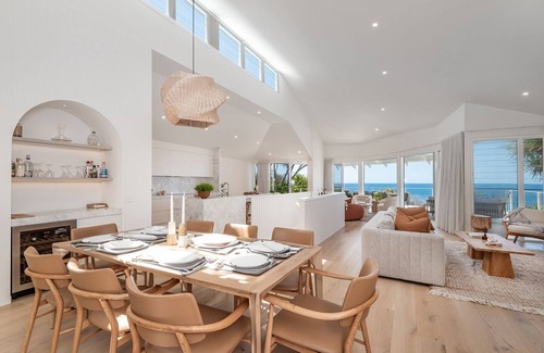 Noosa Heads House | Seaviews at Sunshine Beach 4BR, Pool