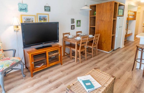 Galveston Condo | Seawall Escape @ Victorian Condos