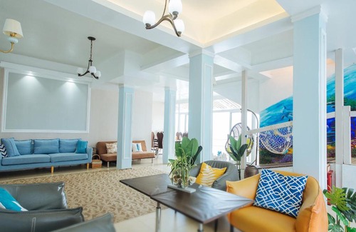 Koror House | Seaward Sea view double room with balcony
