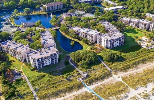 Folly Field Resort | Seawatch at Island Club